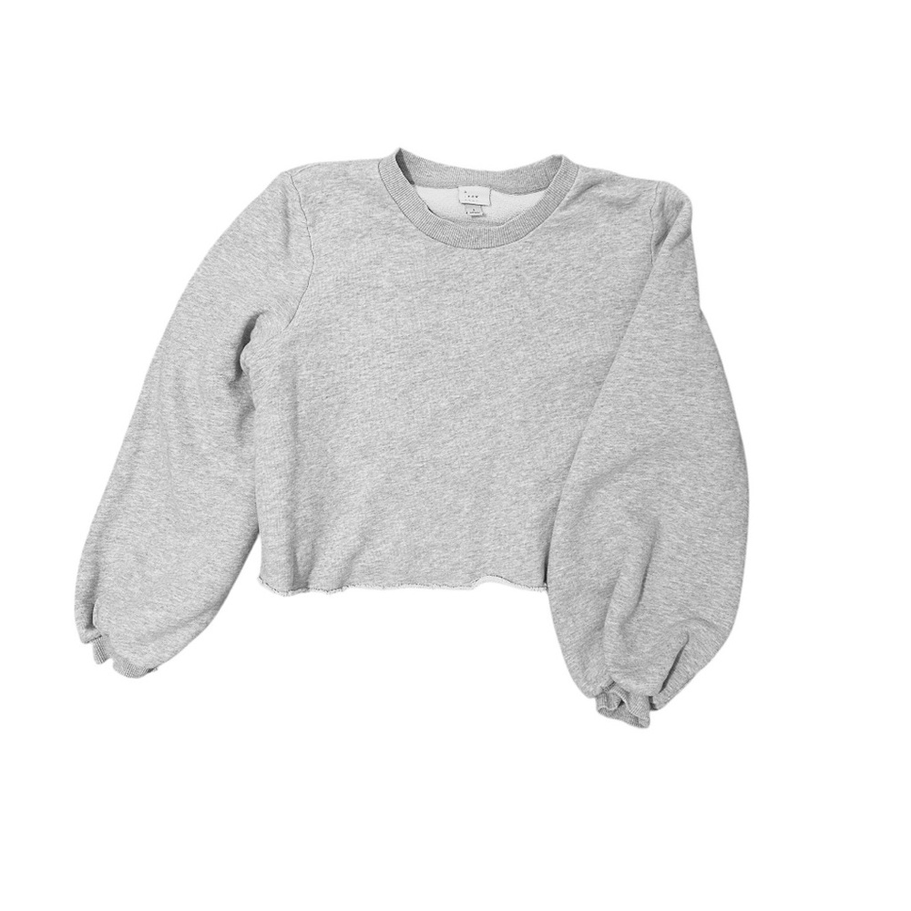 Grey‎ Crewneck